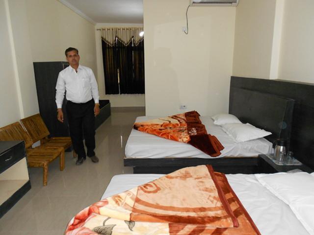 Hotel Devi Mahal Katra  Ngoại thất bức ảnh