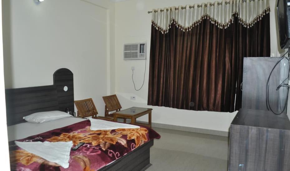 Hotel Devi Mahal Katra  Ngoại thất bức ảnh
